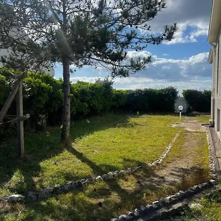 Holiday home Maison Familiale-vue Sur La